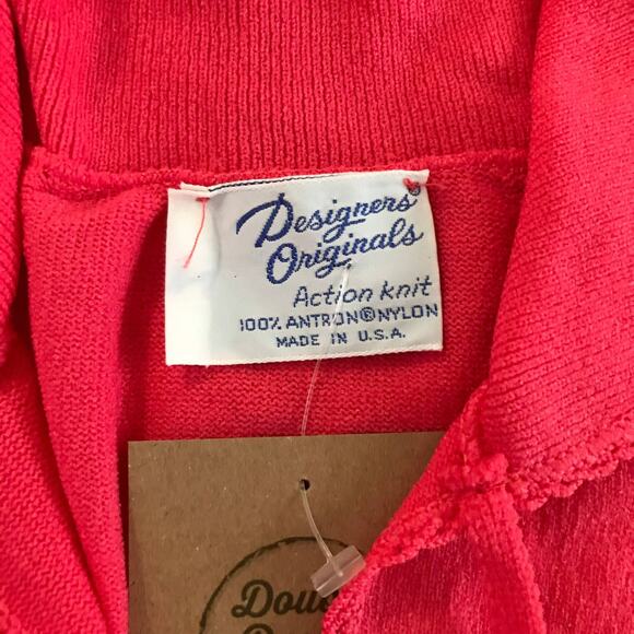 Vintage Pink Short Sleeved Spring Sweater Designers Originals 70s Top Athleisure - Picture 6 of 6